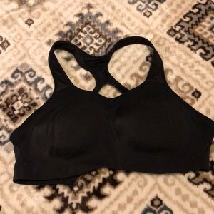 Medium Nike sports bra